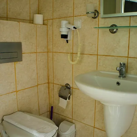 Seril 1 Hotel 2*